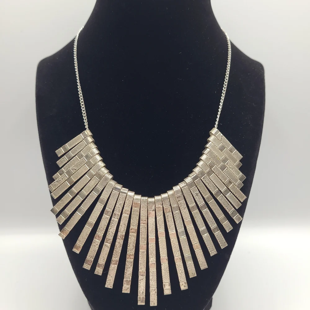 Vintage Silver Fringe Necklace Statement Bib Industrial Modern Patina - Picture 8 of 8